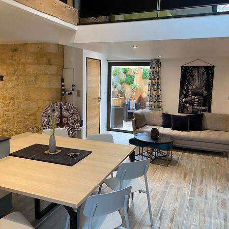 Appartement Avec Terrasse & Parking Sarlat Centre Exterior foto