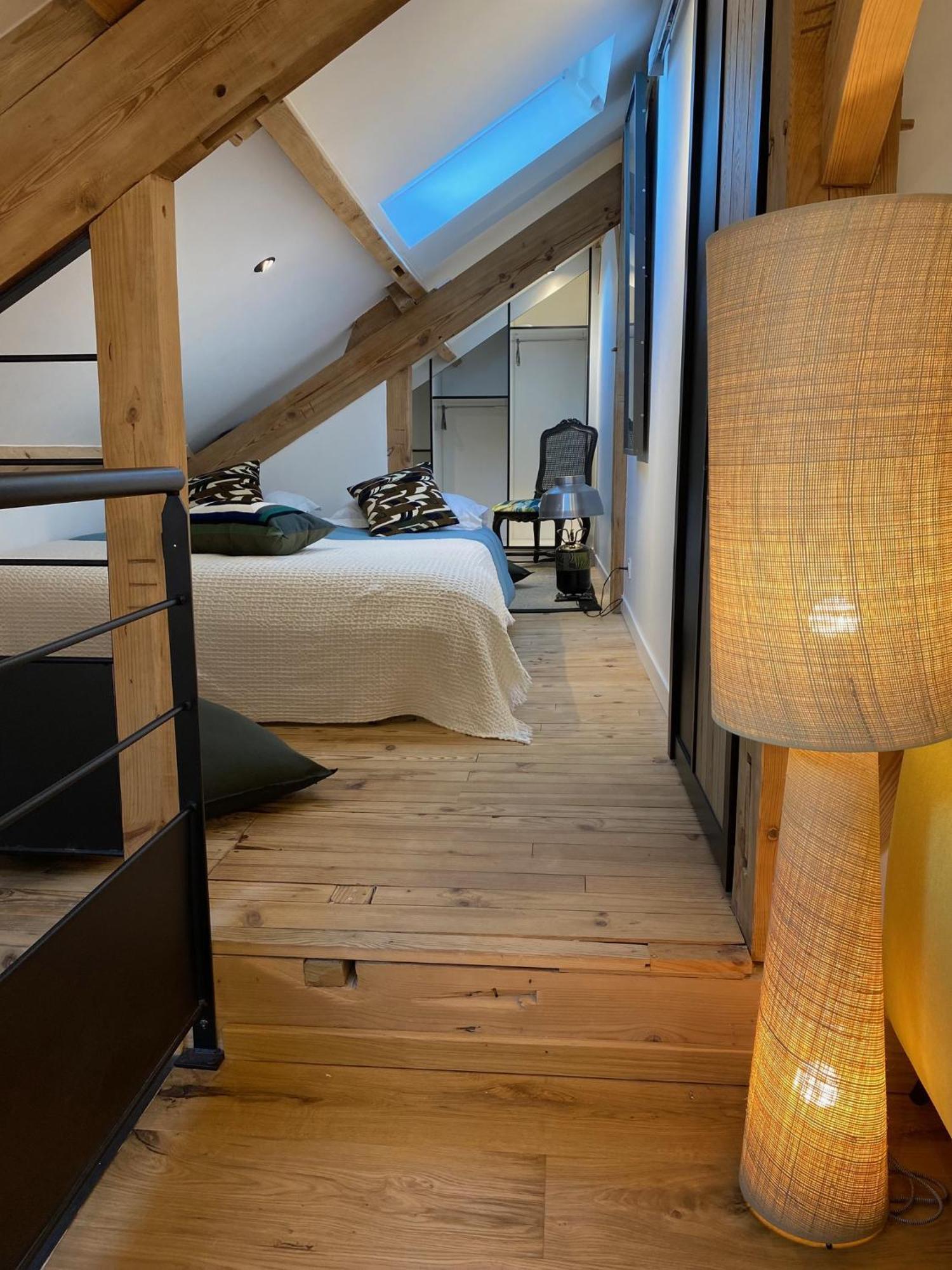 Appartement Avec Terrasse & Parking Sarlat Centre Exterior foto